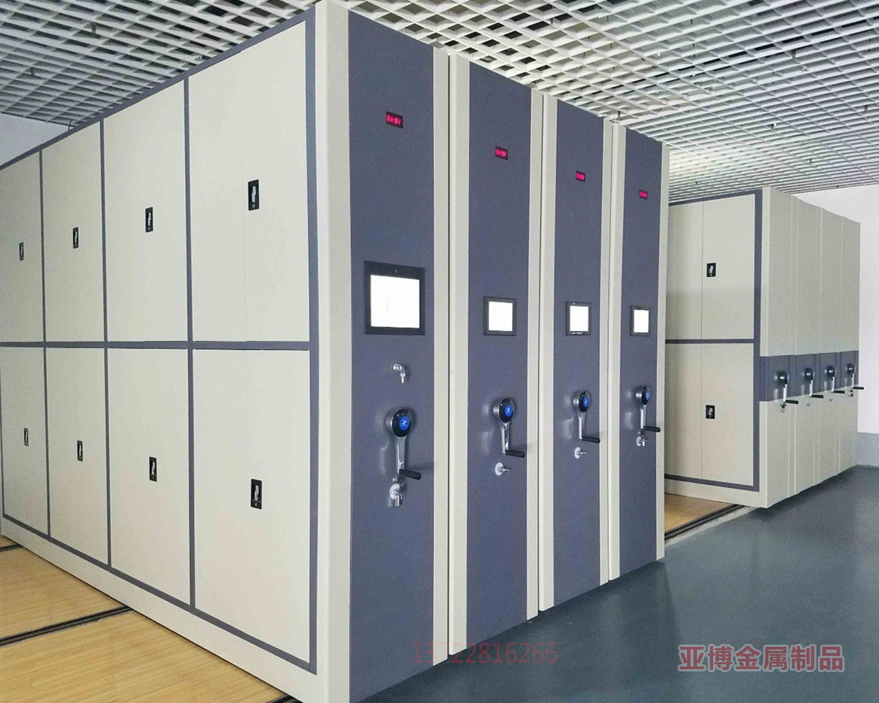 �����ܼ���