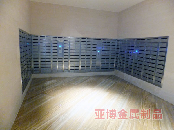 �����ň���001